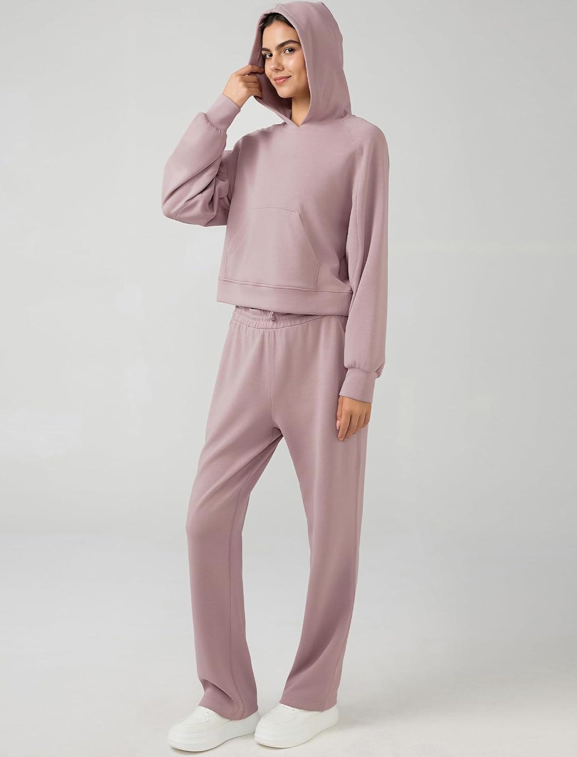 Yvette Women’s Hoodies Sweatshirts Pullover Comfy Long Sleeve Tops with Pockets Winter Fall Fashion Outfits Clothes(Pink)
